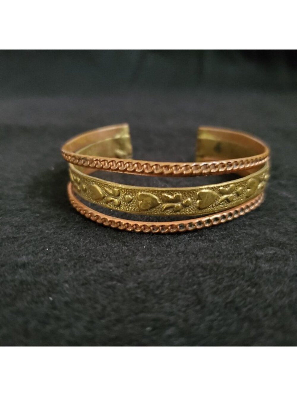 Vintage Copper Cuff Bracelet Heart Embossed Gold Tone 6.5"